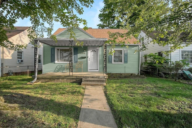 1265 Duxberry Ave, Columbus, OH 43211 - view of front of property with a porch and roof with shingles