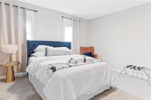 387 N Garfield Ave, Columbus, OH 43203 - carpeted bedroom with baseboards