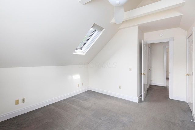 318 Berger Aly, Columbus, OH 43206 - bonus room featuring vaulted ceiling, a skylight, and carpet floors