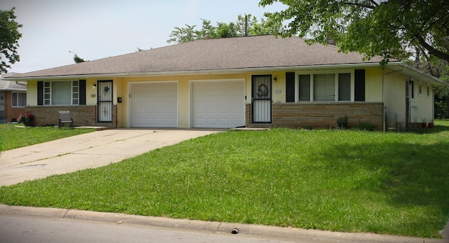 4201 Glenmawr Ave, Columbus, OH 43224 - photo 1