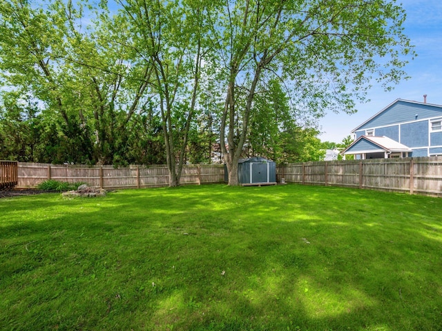 5264 Davidson Rd, Hilliard, OH 43026 - fenced backyard with a storage shed
