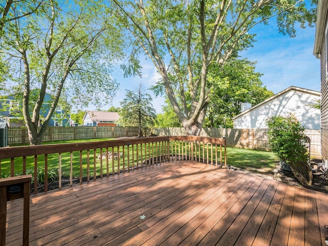 5264 Davidson Rd, Hilliard, OH 43026 - deck with a fenced backyard