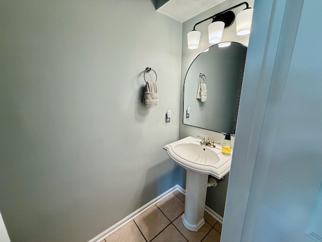 1724 Ramblewood Ave, Columbus, OH 43235 - bathroom with tile patterned floors and baseboards