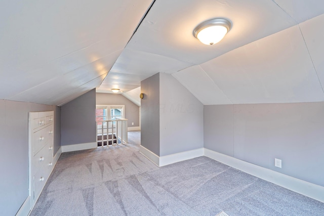 297 Central Ave, Newark, OH 43055 - bonus room featuring carpet and lofted ceiling
