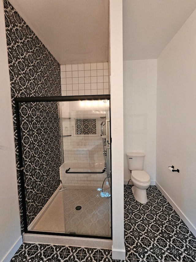 1240 Beath Ln, South Salem, OH 45681 - full bath featuring a shower stall and tile patterned flooring