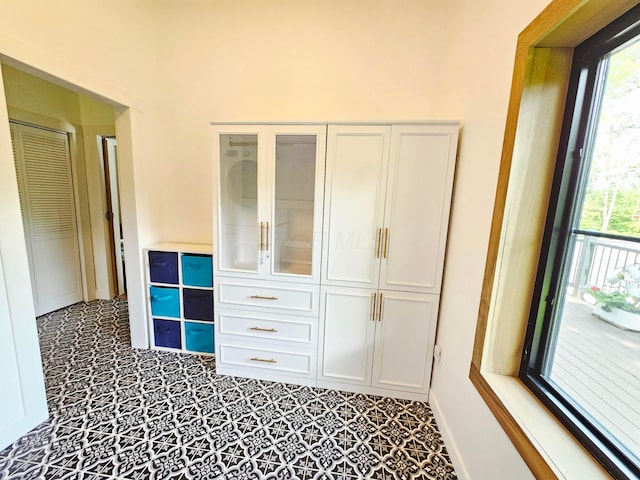 1240 Beath Ln, South Salem, OH 45681 - view of closet