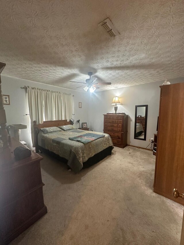 5393 Blanchard Dr, Canal Winchester, OH 43110 - bedroom with carpet flooring, ceiling fan, and a textured ceiling