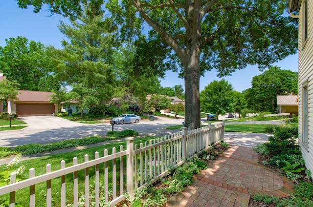 1133 Rockport Ln, Columbus, OH 43235 - view of yard featuring a garage