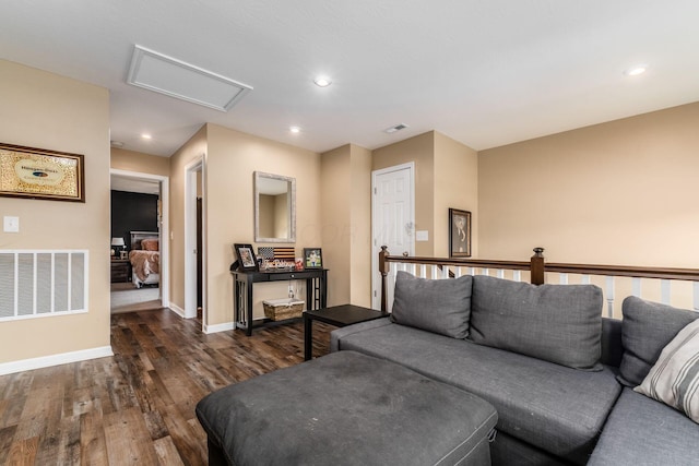 5070 River Bend Dr, South Bloomfield, OH 43103 - living room with attic access, wood finished floors, and recessed lighting