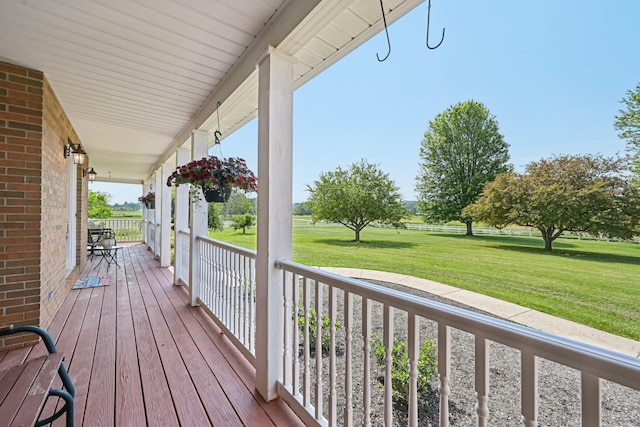 6281 Davis Dr, Newark, OH 43056 - porch with a yard