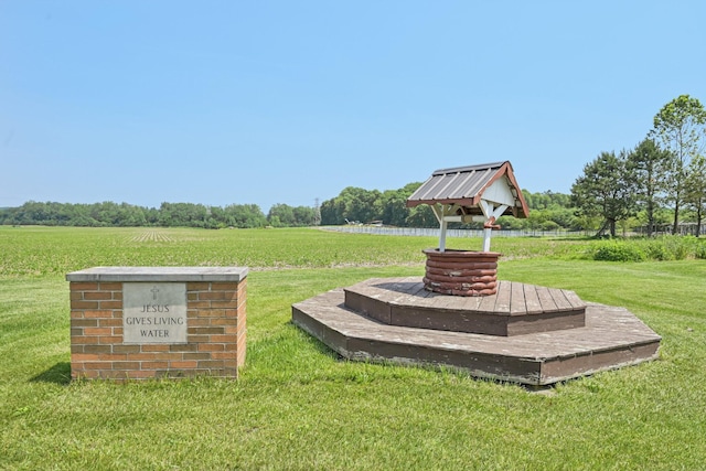 6281 Davis Dr, Newark, OH 43056 - view of grassy yard