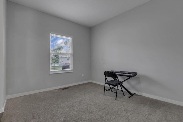 235 Old Bay Dr, Pataskala, OH 43062 - empty room with carpet and baseboards