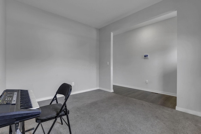 235 Old Bay Dr, Pataskala, OH 43062 - office space with dark colored carpet and baseboards