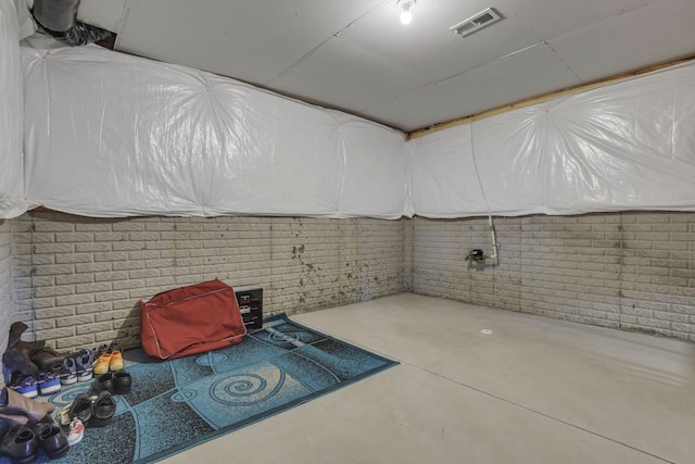 235 Old Bay Dr, Pataskala, OH 43062 - view of below grade area