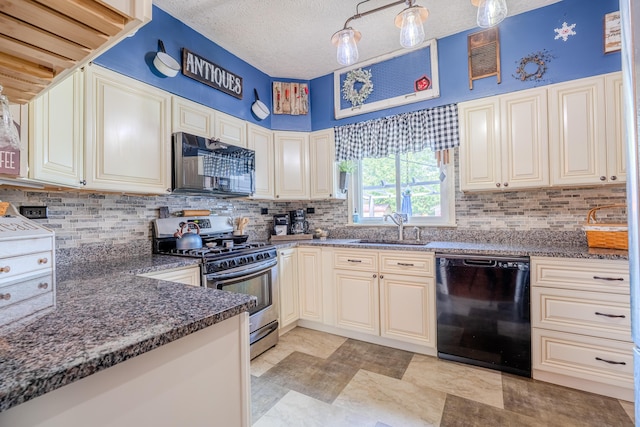 820 Walnut St, Caldwell, OH 43724