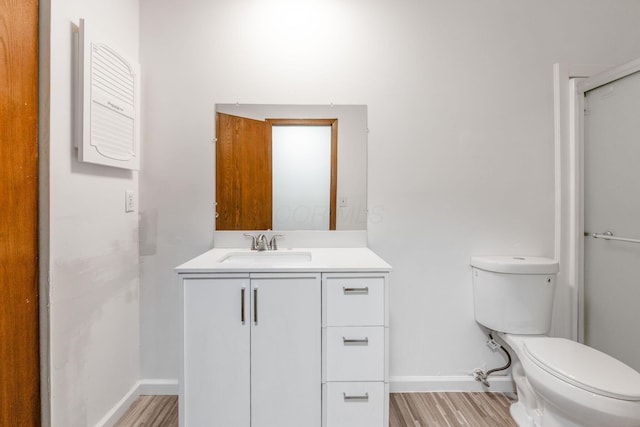 5198 Dierker Rd Unit D, Columbus, OH 43220 - bathroom featuring vanity and wood finished floors