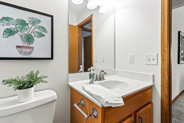 1280 Kariba Dr, Columbus, OH 43207 - bathroom featuring vanity and toilet