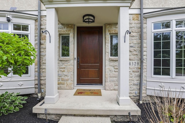 4329 Wyandotte Woods Blvd, Dublin, OH 43016 - property entrance featuring stone siding