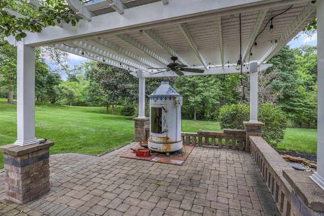 4329 Wyandotte Woods Blvd, Dublin, OH 43016 - view of patio with ceiling fan and view of scattered trees