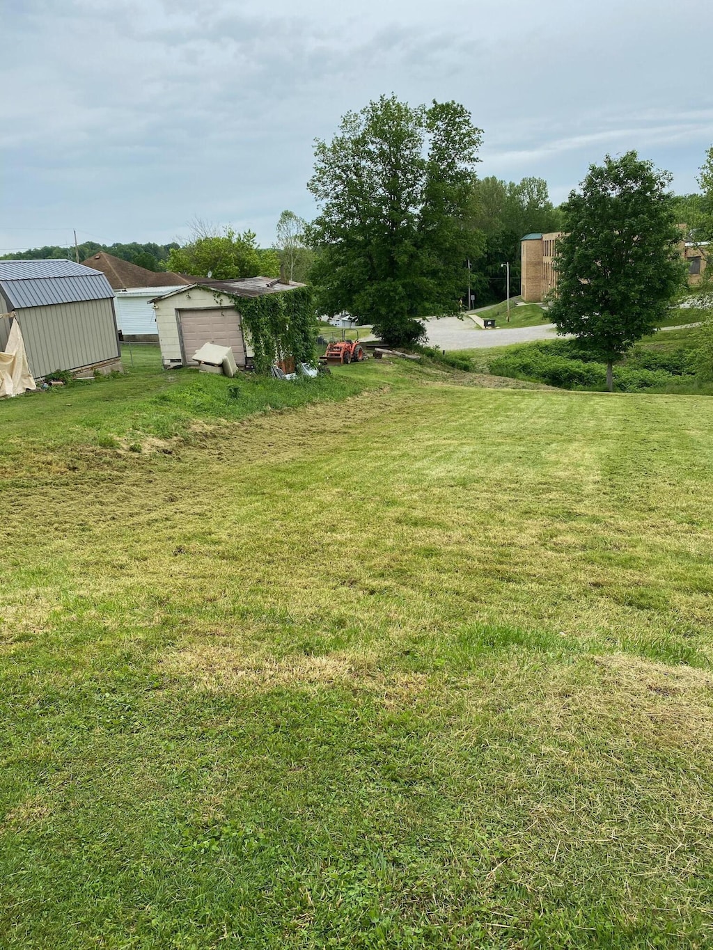 0 Thresher St, Corning, OH 43730