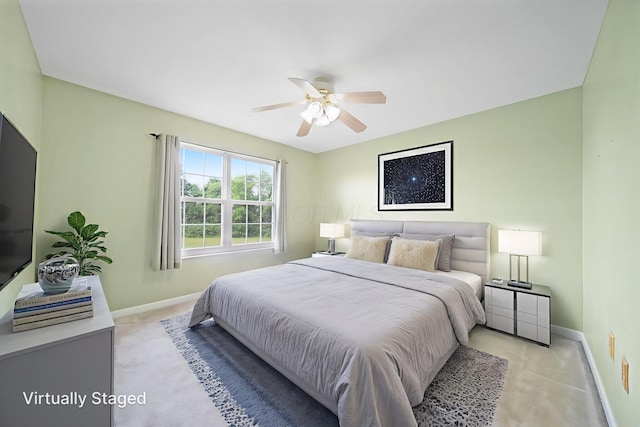 786 Spring Valley Dr, Lewis Center, OH 43035 - bedroom with light colored carpet and a ceiling fan