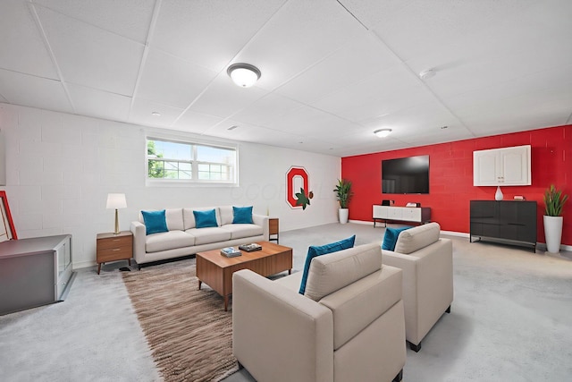 786 Spring Valley Dr, Lewis Center, OH 43035 - living room with concrete block wall