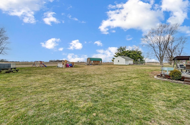 1849 Old Springfield Rd, New Holland, OH 43145 - view of yard