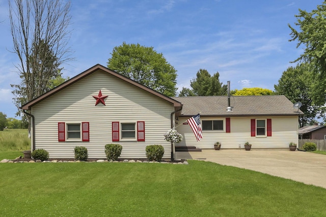 748 Country Club Dr, Howard, OH 43028 - photo 1