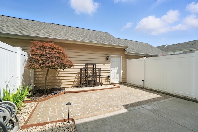 5632 Middle Falls St, Dublin, OH 43016 - view of patio / terrace