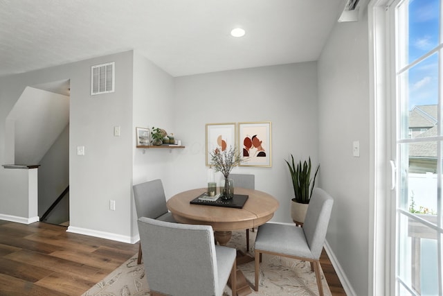 5632 Middle Falls St, Dublin, OH 43016 - dining space with wood finished floors and recessed lighting