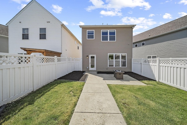 6067 Hayden Farms Rd, Dublin, OH 43016 - rear view of house featuring a patio and a fenced backyard
