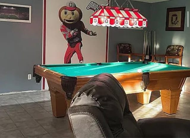 25327 Morris Salem Rd, Circleville, OH 43113 - playroom featuring billiards
