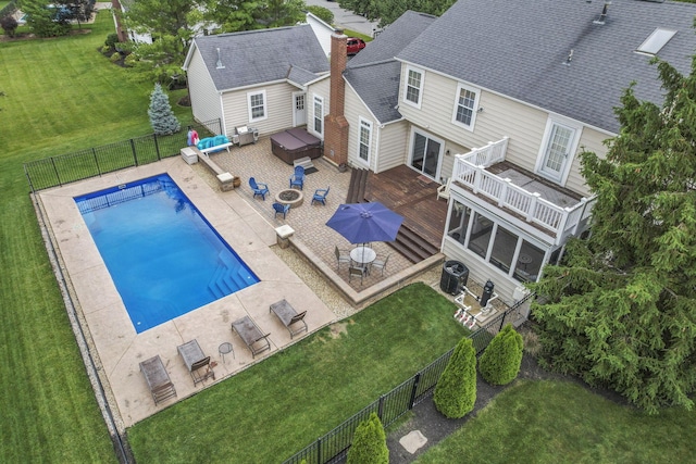9606 Ireland Ct, Powell, OH 43065 - view from above of property with a pool area