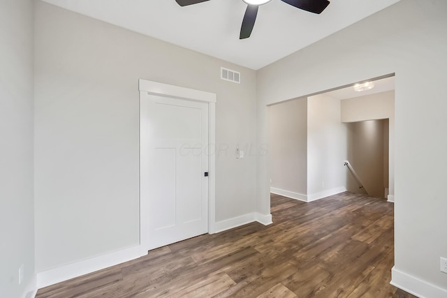 1705 Horseshoe Rd, Delaware, OH 43015 - unfurnished room with ceiling fan and wood finished floors