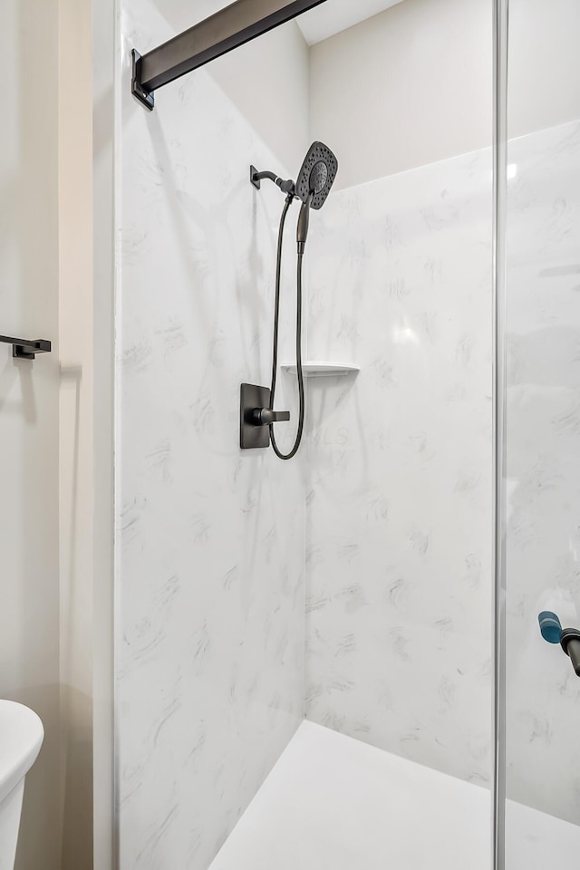 1705 Horseshoe Rd, Delaware, OH 43015 - bathroom featuring a marble finish shower