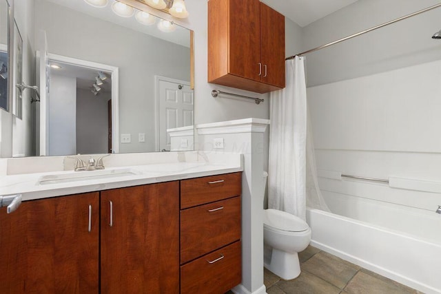 121 E Noble St Unit 3, Columbus, OH 43215 - full bathroom with vanity, shower / bath combo, and tile patterned flooring