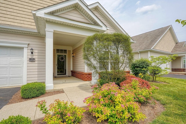 5428 Tathwell Dr, New Albany, OH 43054 - entrance to property with covered porch