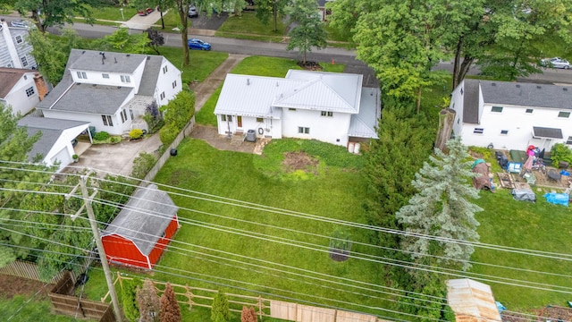 582 E Stanton Ave, Columbus, OH 43214 - aerial perspective of suburban area