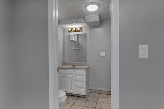 2103 Rochelle Pl, Columbus, OH 43232 - half bathroom with tile patterned floors, a textured ceiling, and vanity