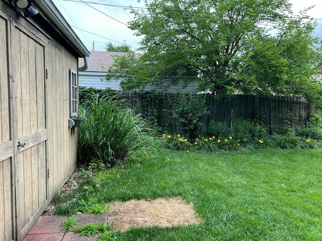 4453 Marland Dr, Columbus, OH 43224 - view of yard