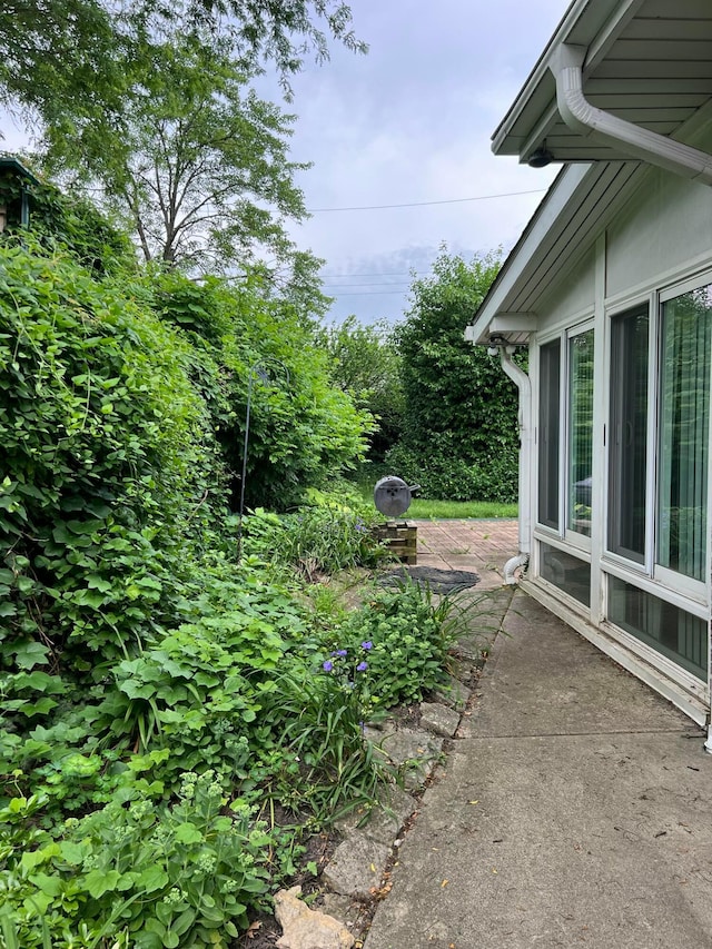 4453 Marland Dr, Columbus, OH 43224 - view of patio