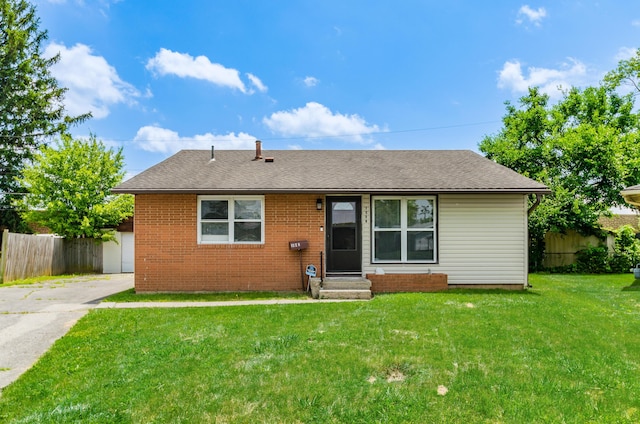 1902 Binbrook Ct, Columbus, OH 43227 - photo 1