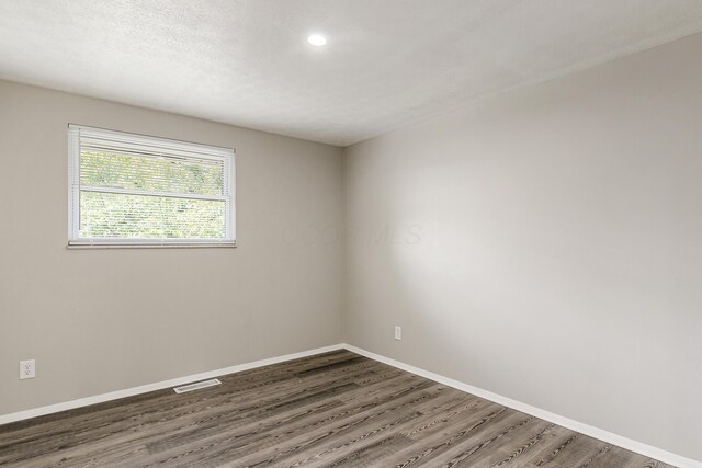 1902 Binbrook Ct, Columbus, OH 43227 - photo 15