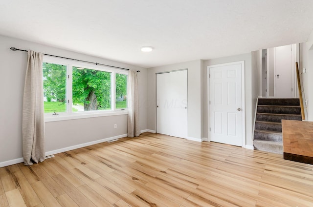 3623 Bolamo Dr, Westerville, OH 43081 - unfurnished bedroom featuring light wood finished floors and a closet