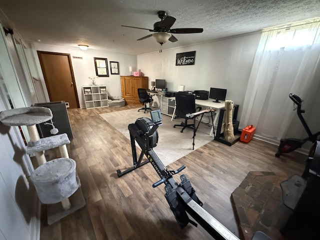 1819 Walnut Rd, Heath, OH 43056 - home office with ceiling fan and wood finished floors