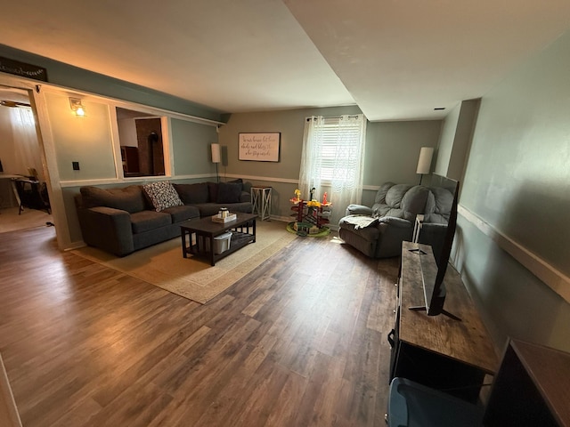1819 Walnut Rd, Heath, OH 43056 - living area with wood finished floors and baseboards