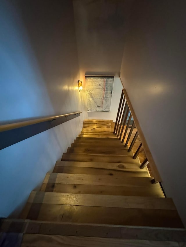 6598 Jeff Ln, Athens, OH 45701 - view of stairway