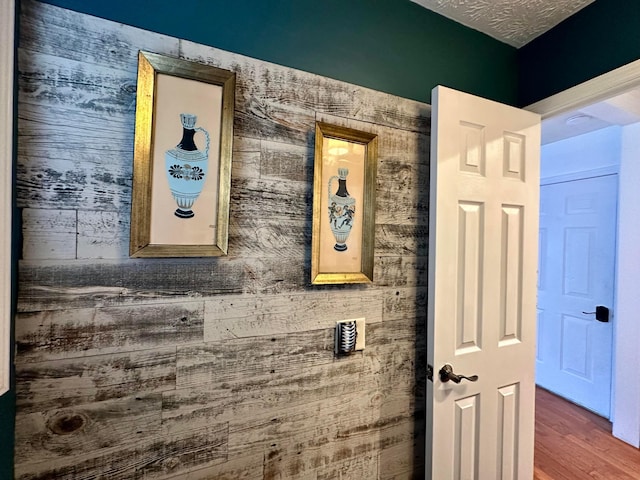 6869 Cedar Brook Pl, New Albany, OH 43054 - detailed view of wood finished floors