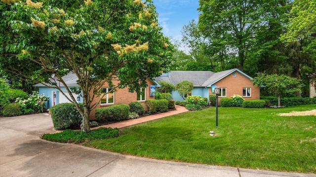 1801 Pleasantview Dr NE, Lancaster, OH 43130