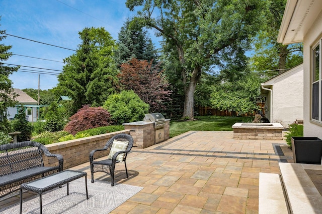2841 Doncaster Rd, Upper Arlington, OH 43221 - view of patio featuring area for grilling